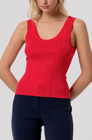 Slim fit pleten top z okrasnimi kamenčki