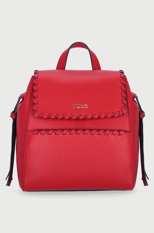 Backpack with seams