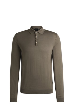 Slim fit sweater in wool with polo collar