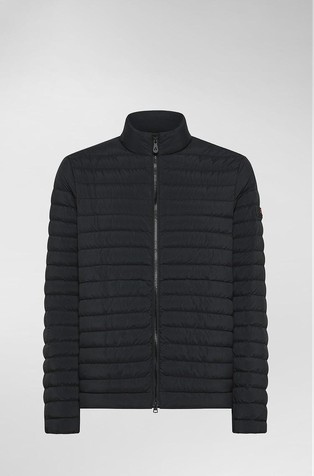 Ultra-lightweight and water-repellent down jacket