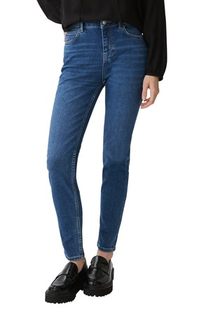 Skinny fit jeans with a garment wash