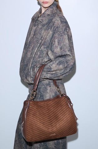 Quilted shopper bag