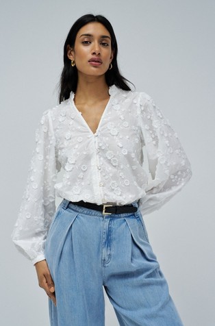 Blouse with flower appliques
