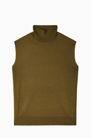 Wool high-neck vest