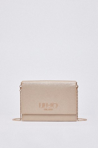 Kovinsko svetleča pisemska torbica iz teksturiranega umetnega usnja