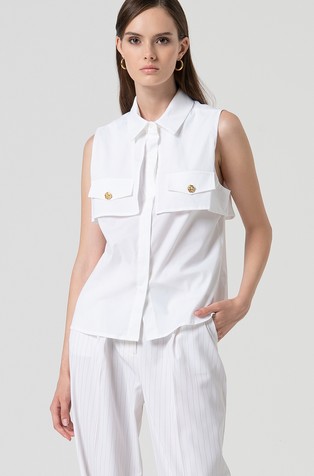 Sleeveless shirt made in popeline