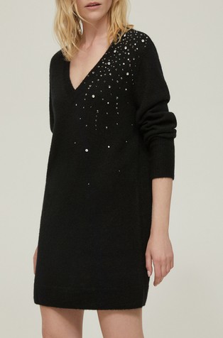 Pletena obleka z okrasnimi kamenčki