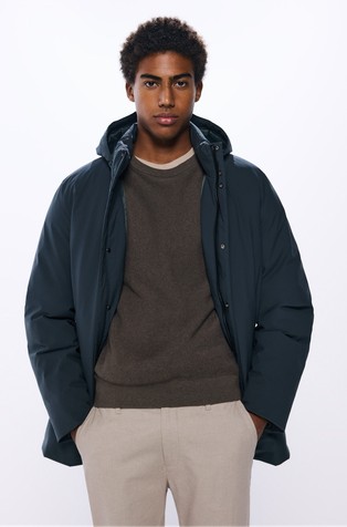 Padded water-resistant parka with detachable hood