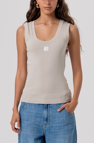 Slim fit rebrasta majica brez rokavov