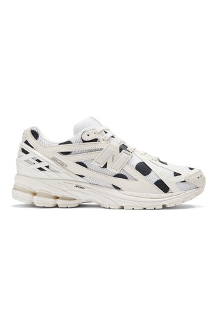 Unisex 1906R Sneakers