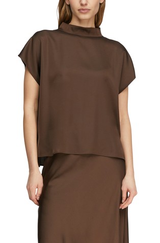 Satenasta bluza s stoječim ovratnikom