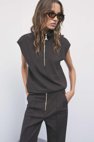 Structured bouclé vest with half zip