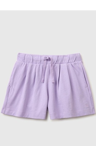 Kratke hlače z zatezno vrvico in gubami