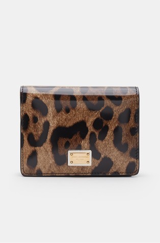 Kim x Dolce&Gabbana wallet with leopard print