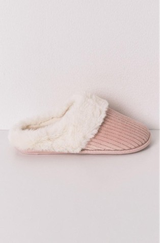 Copati z lureks črtastim vzorcem