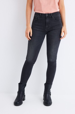 Push up jeans