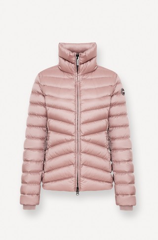 Water-repellent down jacket