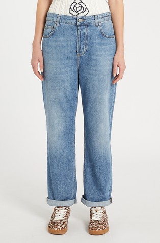 Relaxed fit jeans