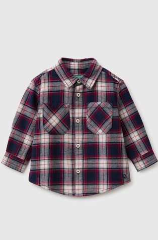 Oversized checked shirt