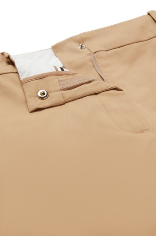 HUGO BOSS Regular fit hlače iz raztegljivega bombaža Rjava - Medium Beige 4