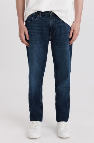 Washed regular fit jeans