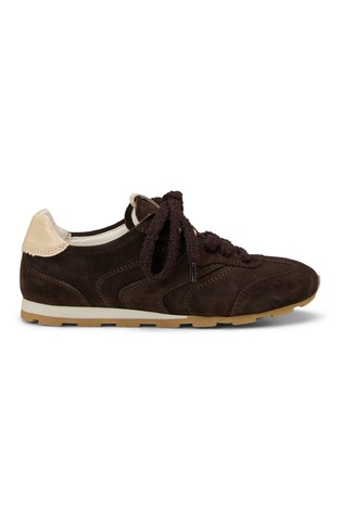 Suede sneaker with double lacing