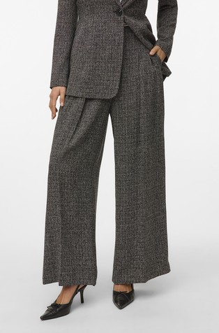 VMPERLE hlače z gubami