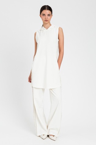 Široke hlače iz krep tkanine s čipkastimi vstavki