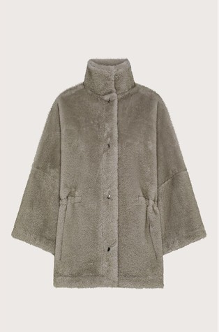 Široka jakna iz umetnega krzna