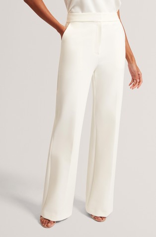 Hlače z visokim pasom in zvončastimi hlačnicami