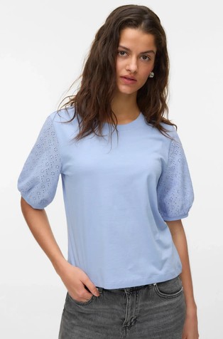 VMJANNI Top with embroidered sleeves