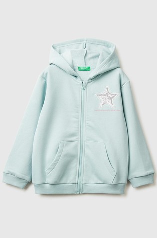 Jopa s kapuco in bleščicami