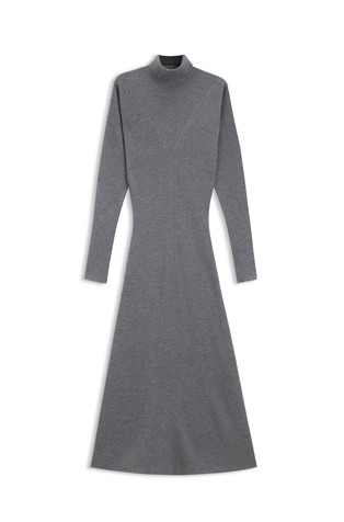 Rebrasto pletena obleka s puli ovratnikom iz deviške volne