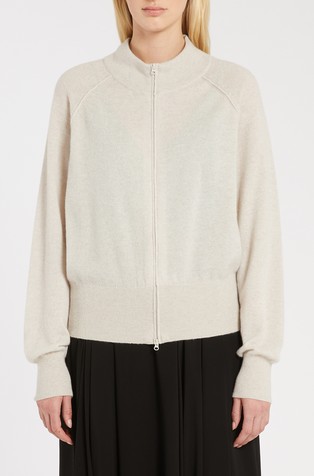 Pletena jopa iz kašmirja