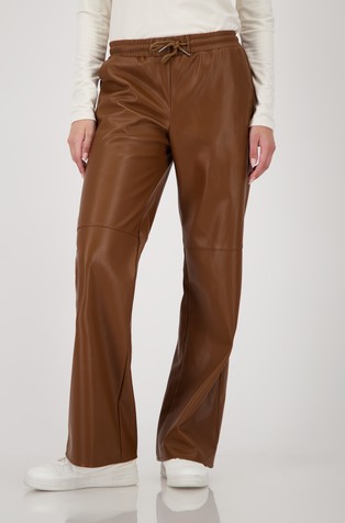 Straight leg trousers in leatherlook
