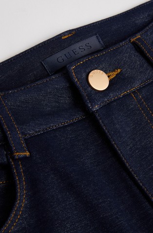 GUESS Straight fit hlače iz viskozne mešanice z videzom denima Modra - Blue 7