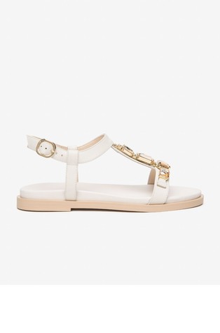 Usnjeni sandali z okrasnimi kamni