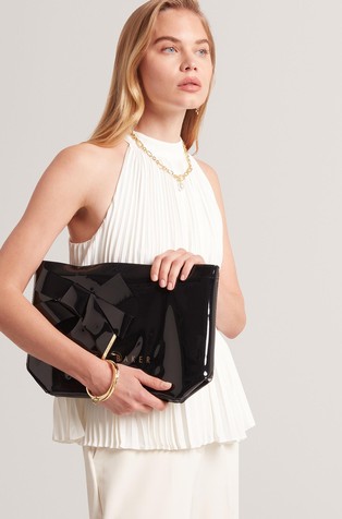 Manjša tote torbica iz vinila