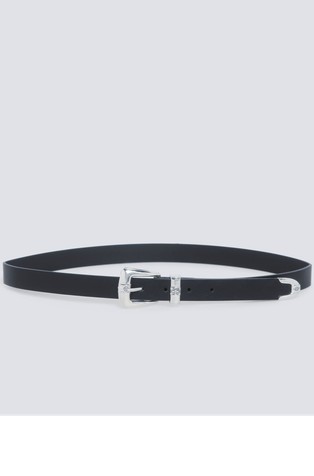 Pas z oblikovano zaponko