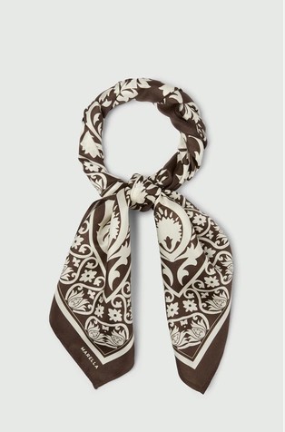 Vzorčasta svilena ruta