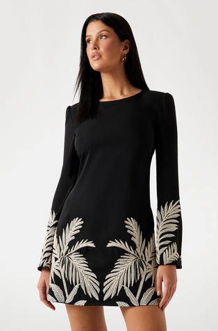 Mini obleka z vezeninami