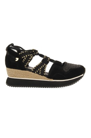 Superge v slogu espadril s polno peto