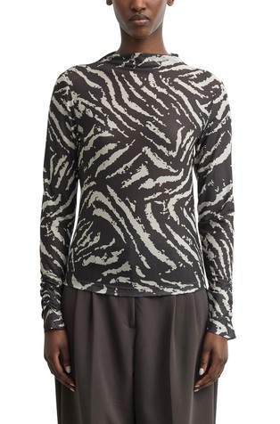 Patterned Long-Sleeve Shirt