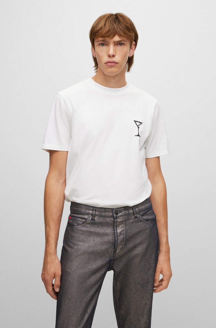 HUGO BOSS Relaxed fit majica z grafiko koktajla na sprednji in zadnji strani Bela - White 