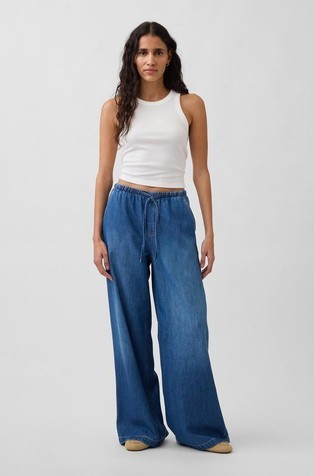 Mid Rise UltraSoft Easy Baggy Jeans