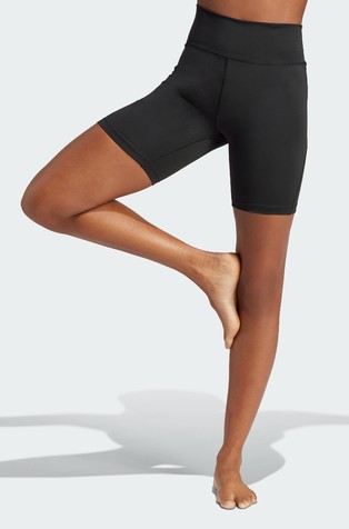 All Me Essentials Short Leggings