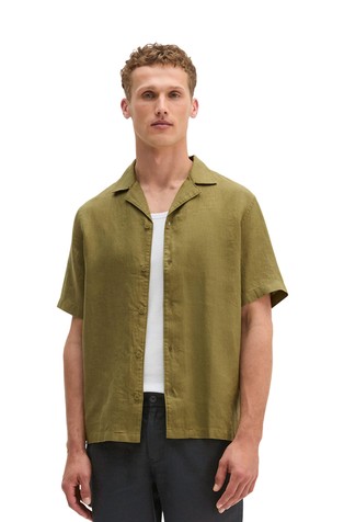 Regular fit short-sleeved linen shirt
