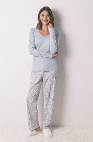 Long cotton pyjamas