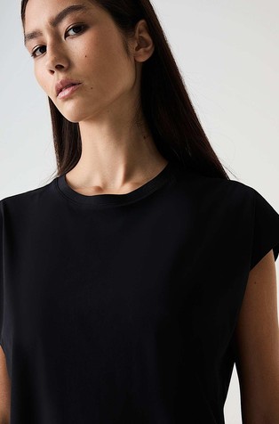 ALPHATAURI Majica iz power stretch jerseya Črna - Black 4