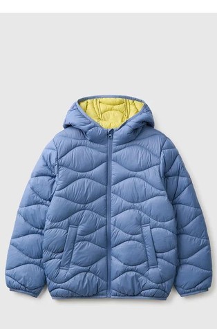 Padded jacket with hood and contrast lining